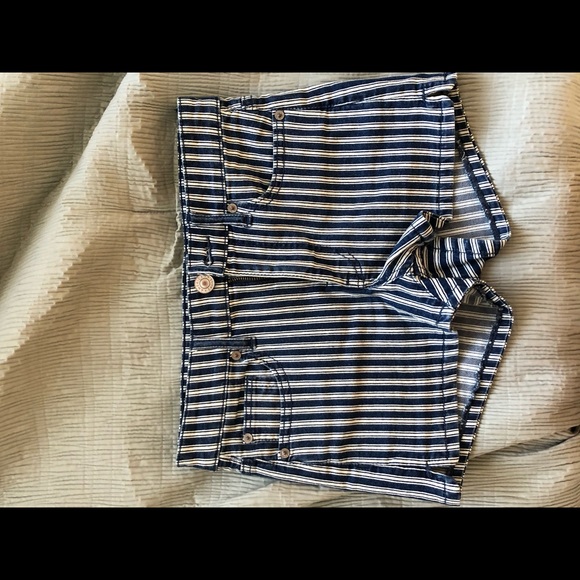american eagle striped shorties - Picture 2 of 3